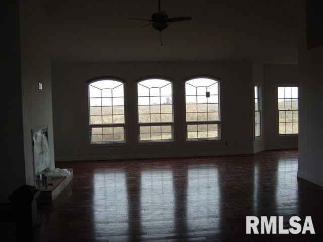 5791 Judge Road Bettendorf, IA 52722 - Photo 3 of 9 Gallery Image 3