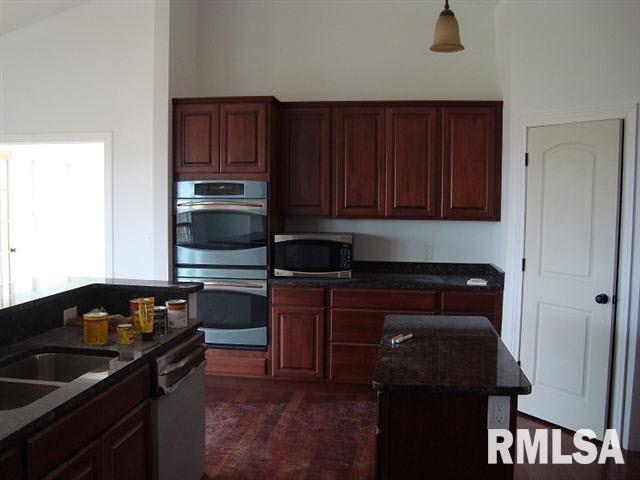 5791 Judge Road Bettendorf, IA 52722 - Photo 4 of 9 Gallery Image 4