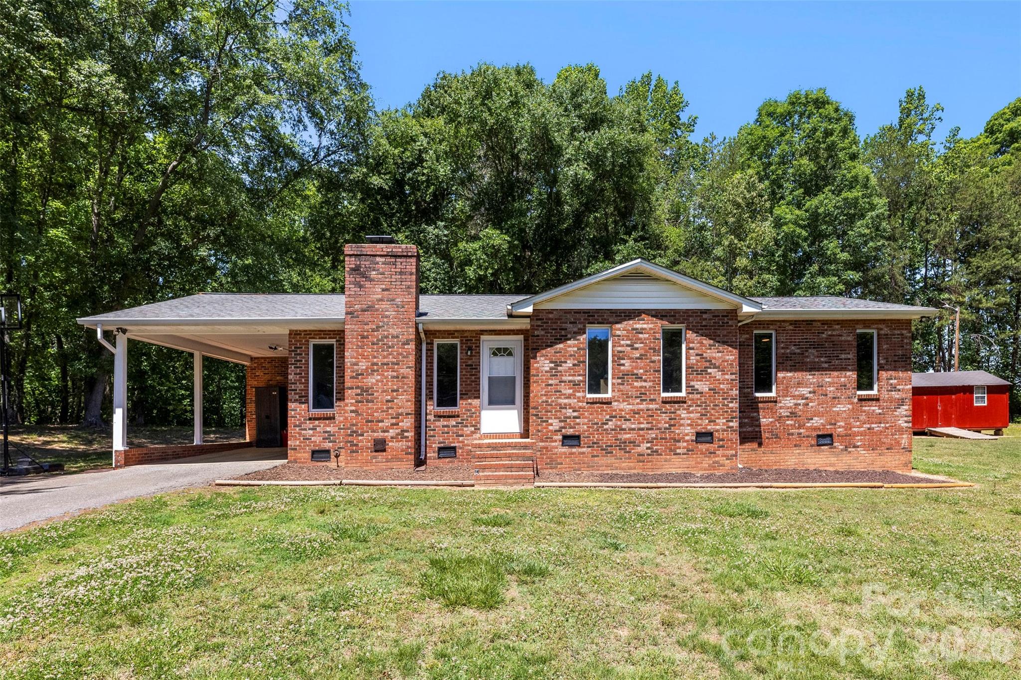 229 Hoyles Road Kings Mountain, NC 28086 - Photo 2 of 20