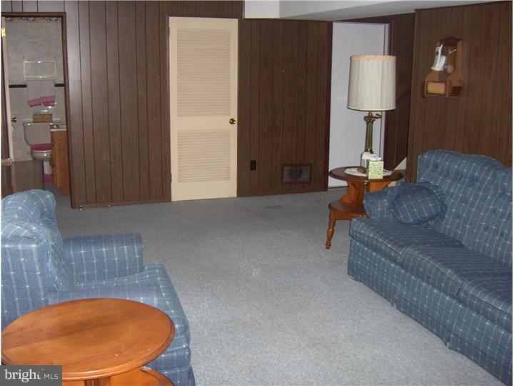 209 Green Ridge Road Voorhees, NJ 08043 - Photo 18 of 19