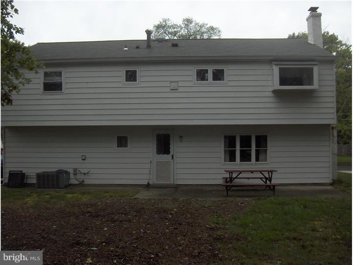 209 Green Ridge Road Voorhees, NJ 08043 - Photo 3 of 19