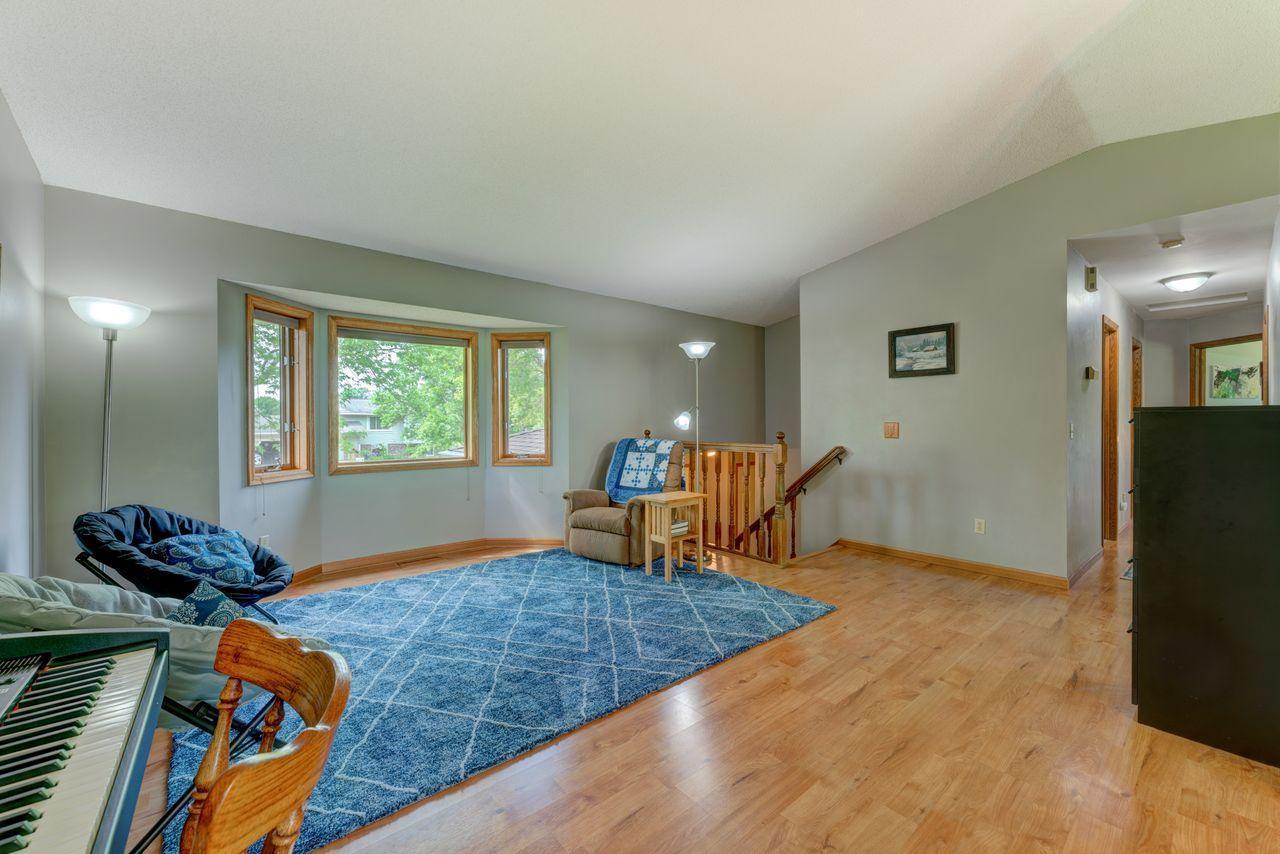2265 Van Sloun Road Chaska, MN 55318 - Photo 3 of 21 Gallery Image 3