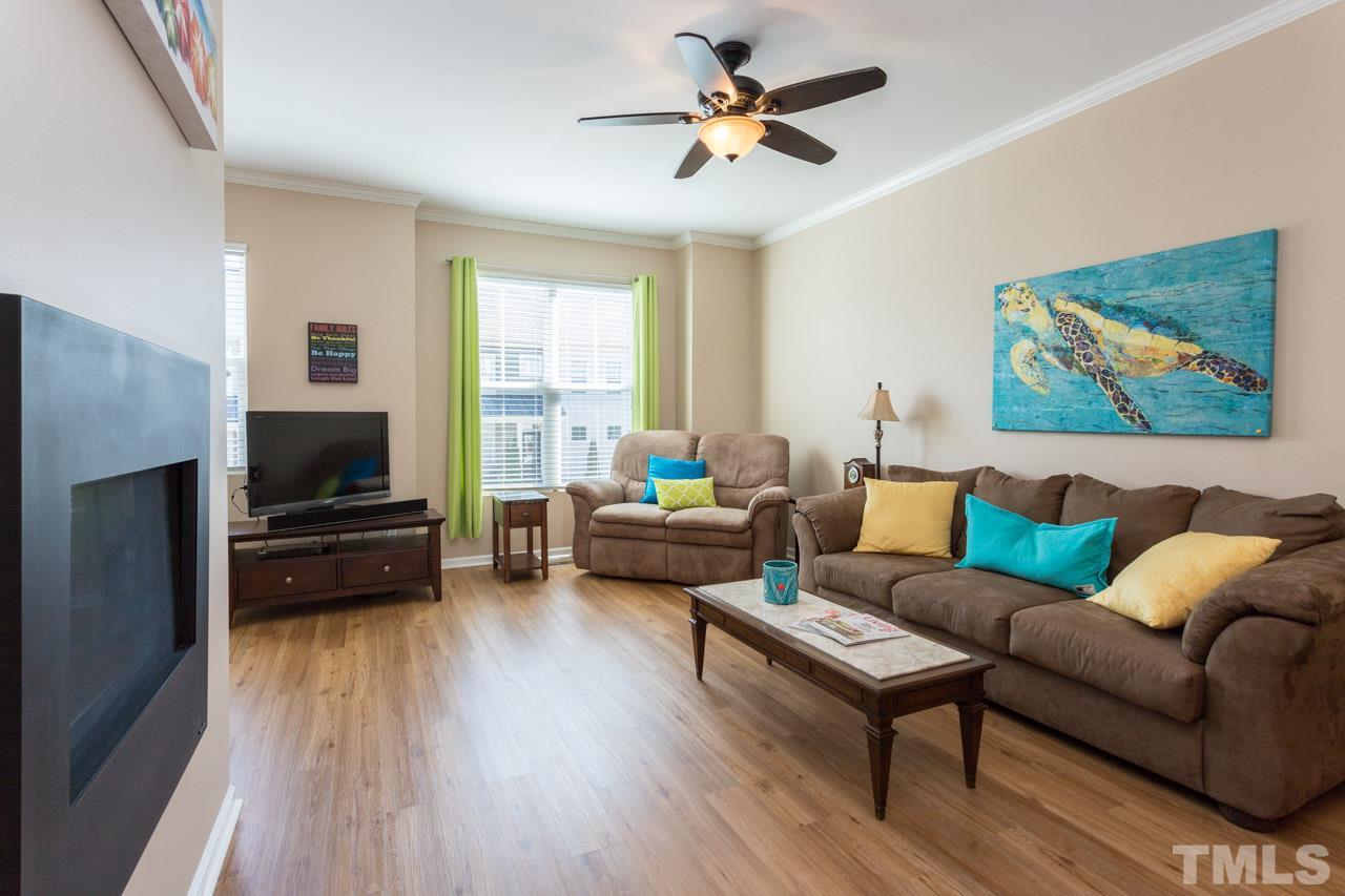 1429 Crafton Way Raleigh, NC 27607 - Photo 9 of 30