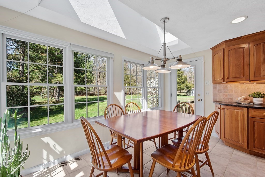 42 Forest Road Stow, MA 01775 - Photo 13 of 41