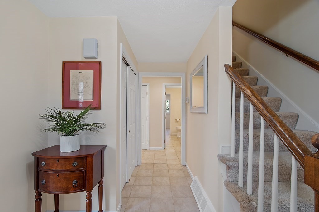 42 Forest Road Stow, MA 01775 - Photo 7 of 41