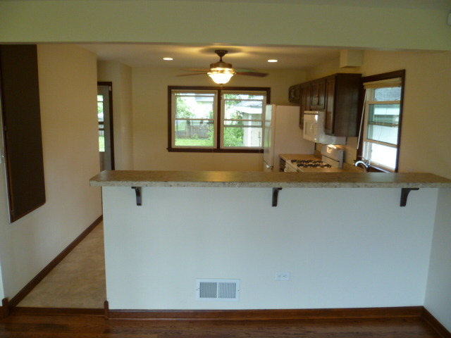 603 Nash Road Crystal Lake, IL 60014 - Photo 10 of 15