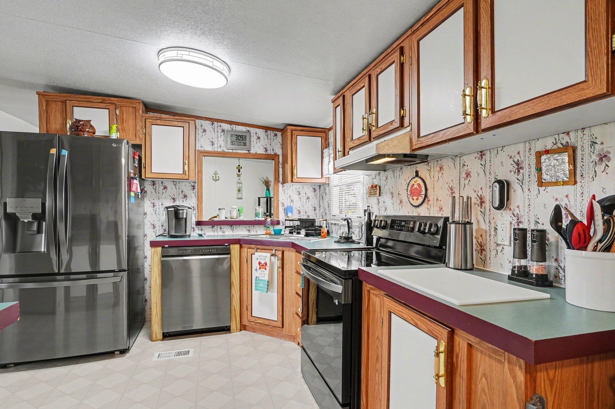 1619 Grain Bin Road Lake View, SC 29563 - Photo 19 of 29