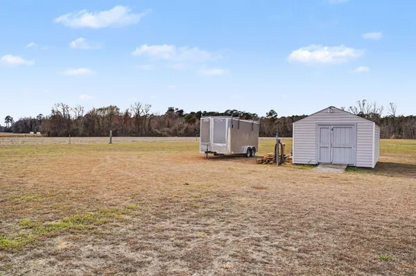 $250,000 | 1619 Grain Bin Road, Lake View, SC 29563