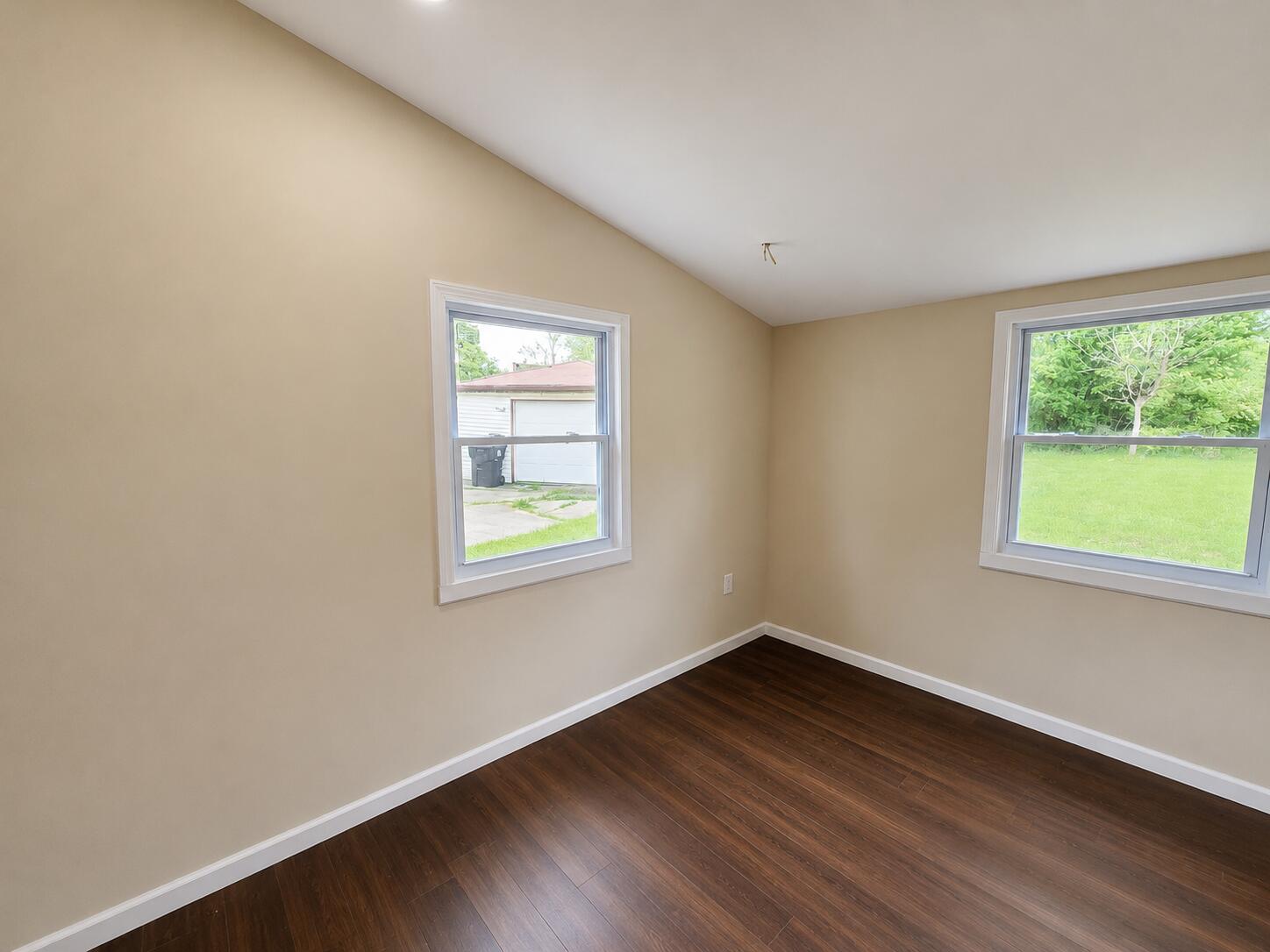 12704 Whitcomb Street Crown Point, IN 46307 - Photo 8 of 10 1448x1086