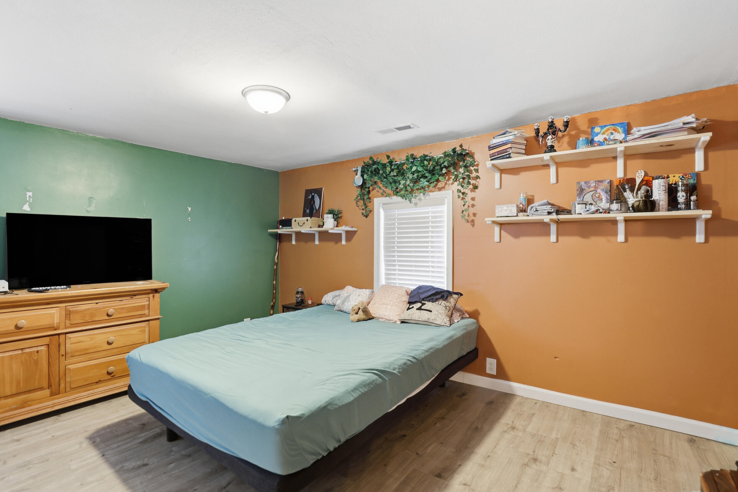 16480 16 Mile Road Big Rapids, MI 49307 - Photo 25 of 40 upstairs bedroom 1