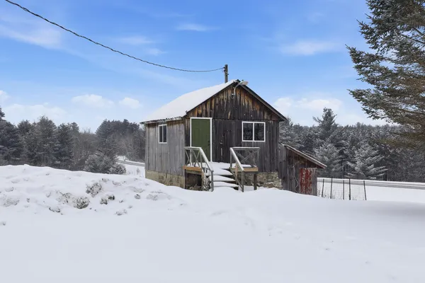 $320,000 | 16480 16 Mile Road, Big Rapids, MI 49307