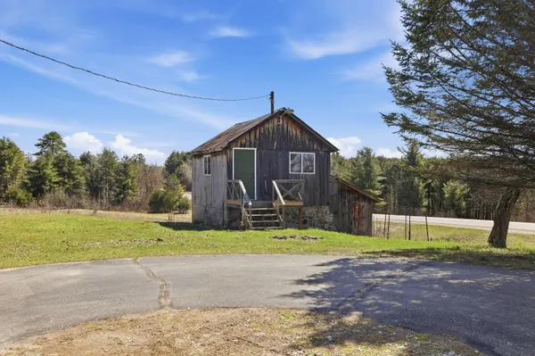 $315,000 | 16480 16 Mile Road, Big Rapids, MI 49307