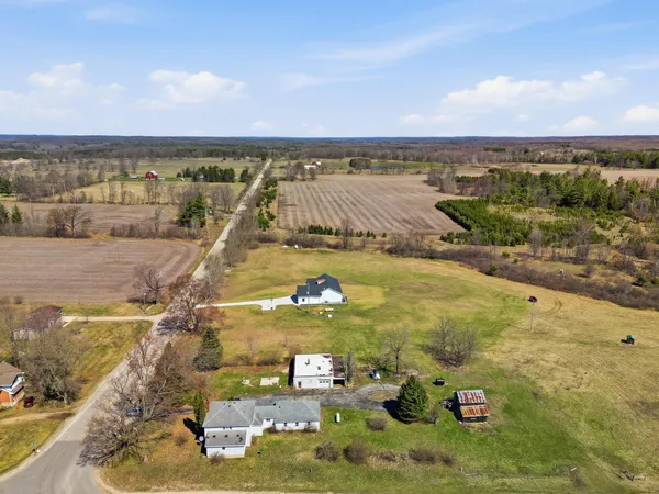 $315,000 | 16480 16 Mile Road, Big Rapids, MI 49307