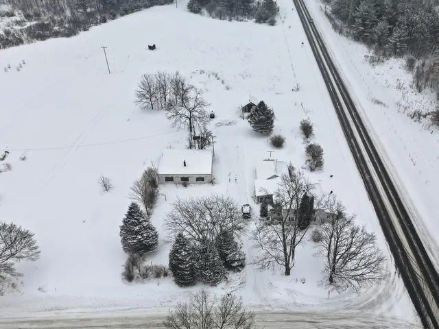 $325,000 | 16480 16 Mile Road, Big Rapids, MI 49307