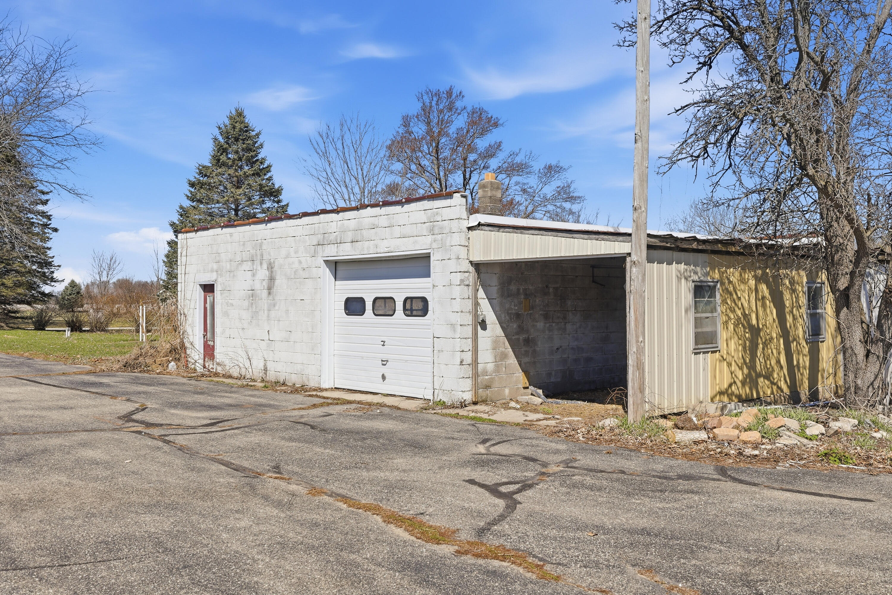 16480 16 Mile Road Big Rapids, MI 49307 - Photo 4 of 42 A-6