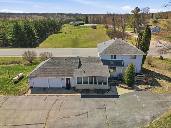 $315,000 | 16480 16 Mile Road, Big Rapids, MI 49307