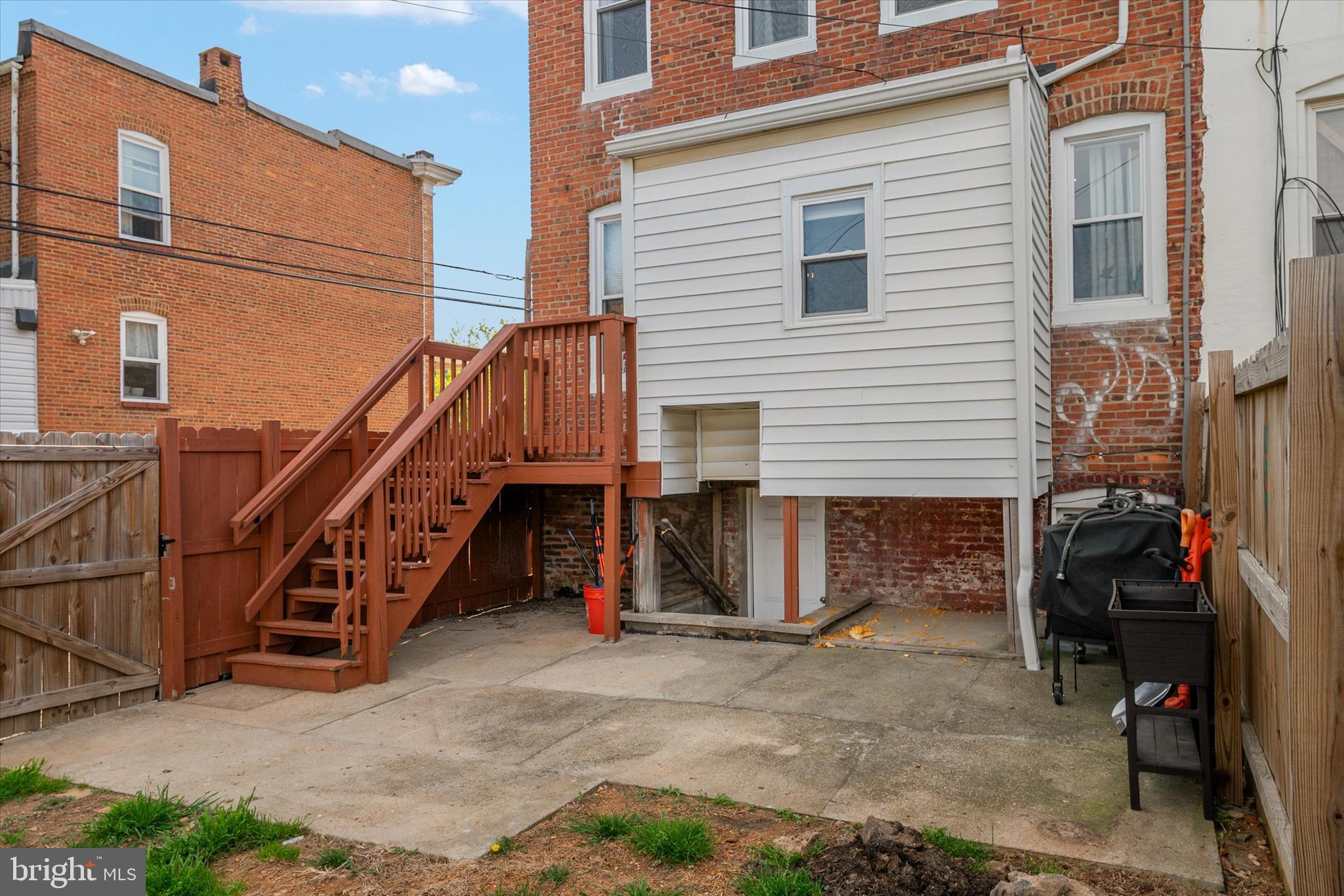 3714 5th Street Baltimore, MD 21225 - Photo 32 of 35