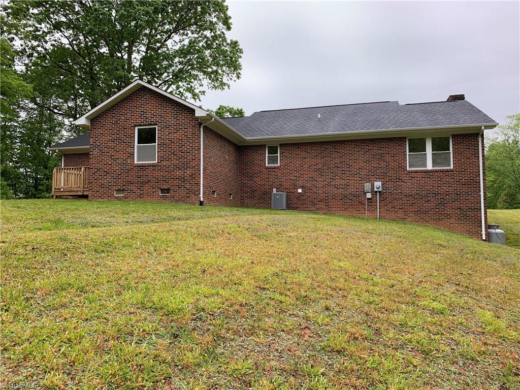 862 Champion Road Ferguson, NC 28624 - Photo 2 of 11 Gallery Image 2