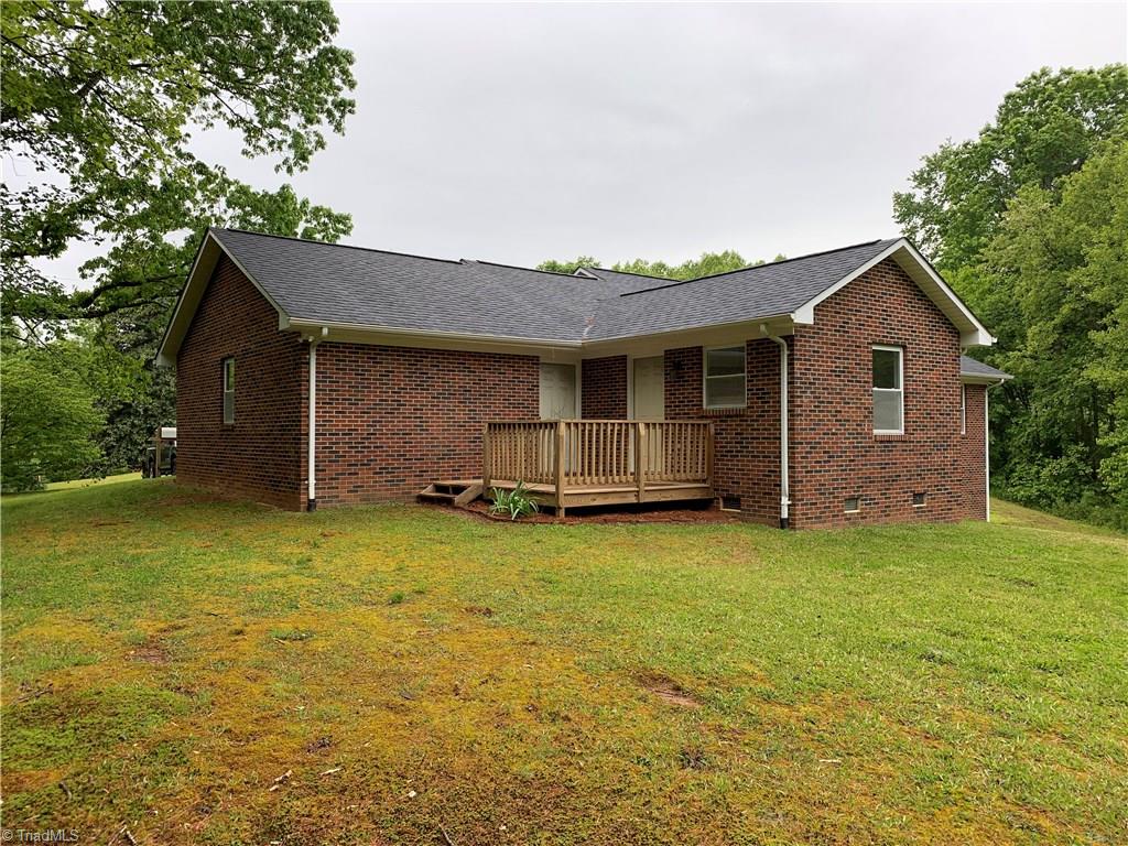 862 Champion Road Ferguson, NC 28624 - Photo 3 of 11 Gallery Image 3