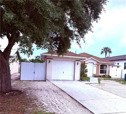 $485,000 | 3586 Seagrape Avenue, Naples, FL 34104