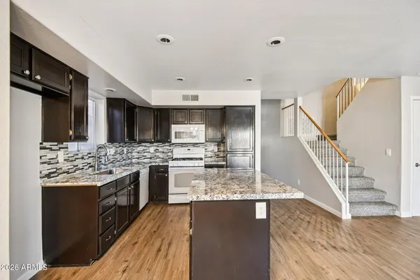 $2,400 | 1240 East Sierra Madre Avenue, Gilbert, AZ 85296