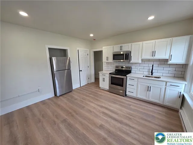 $1,495 | 122 East Goepp Street, Bethlehem, PA 18018