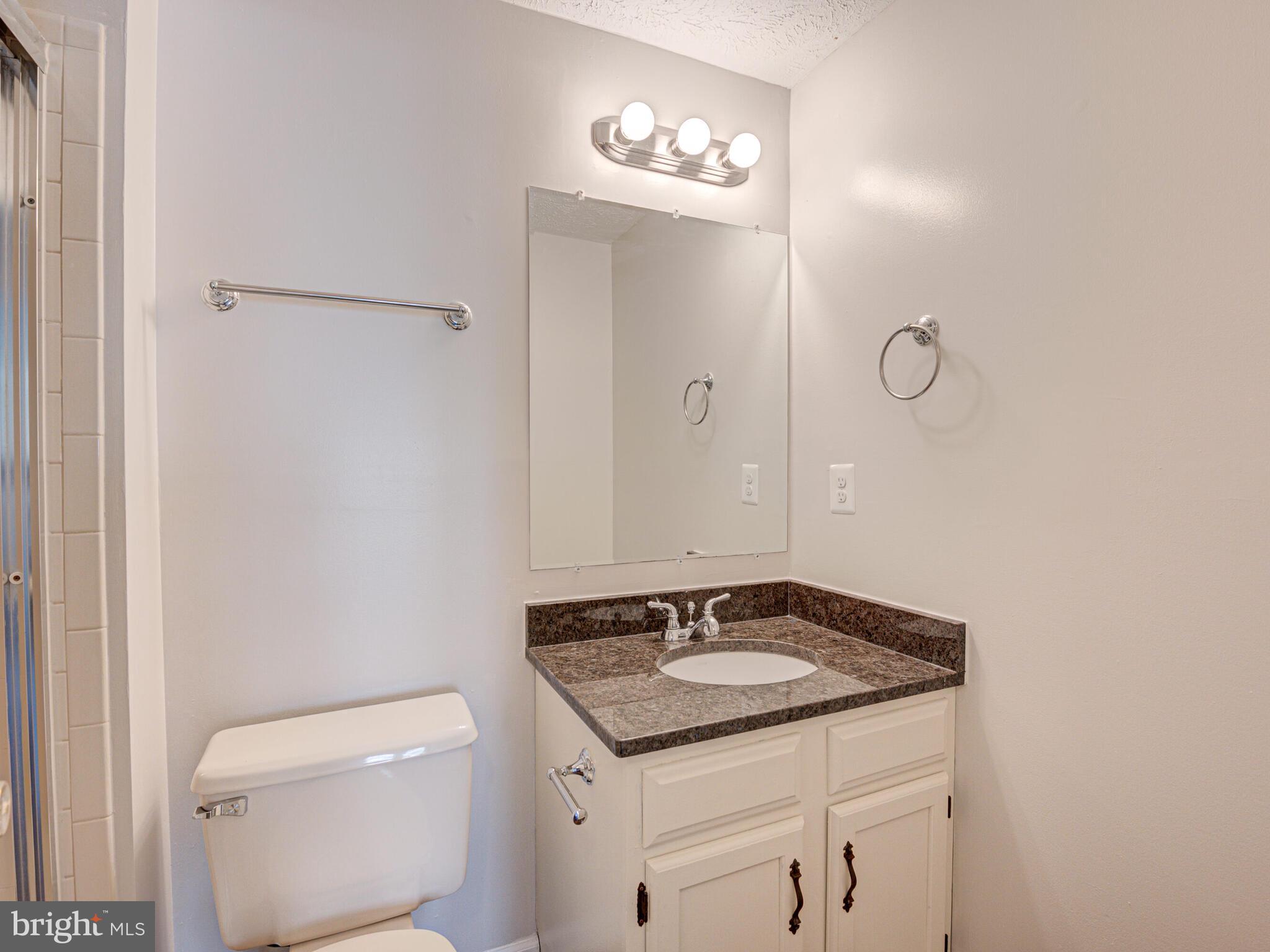 1648 Fieldthorn Drive Reston, VA 20194 - Photo 33 of 42 Gallery Image 33