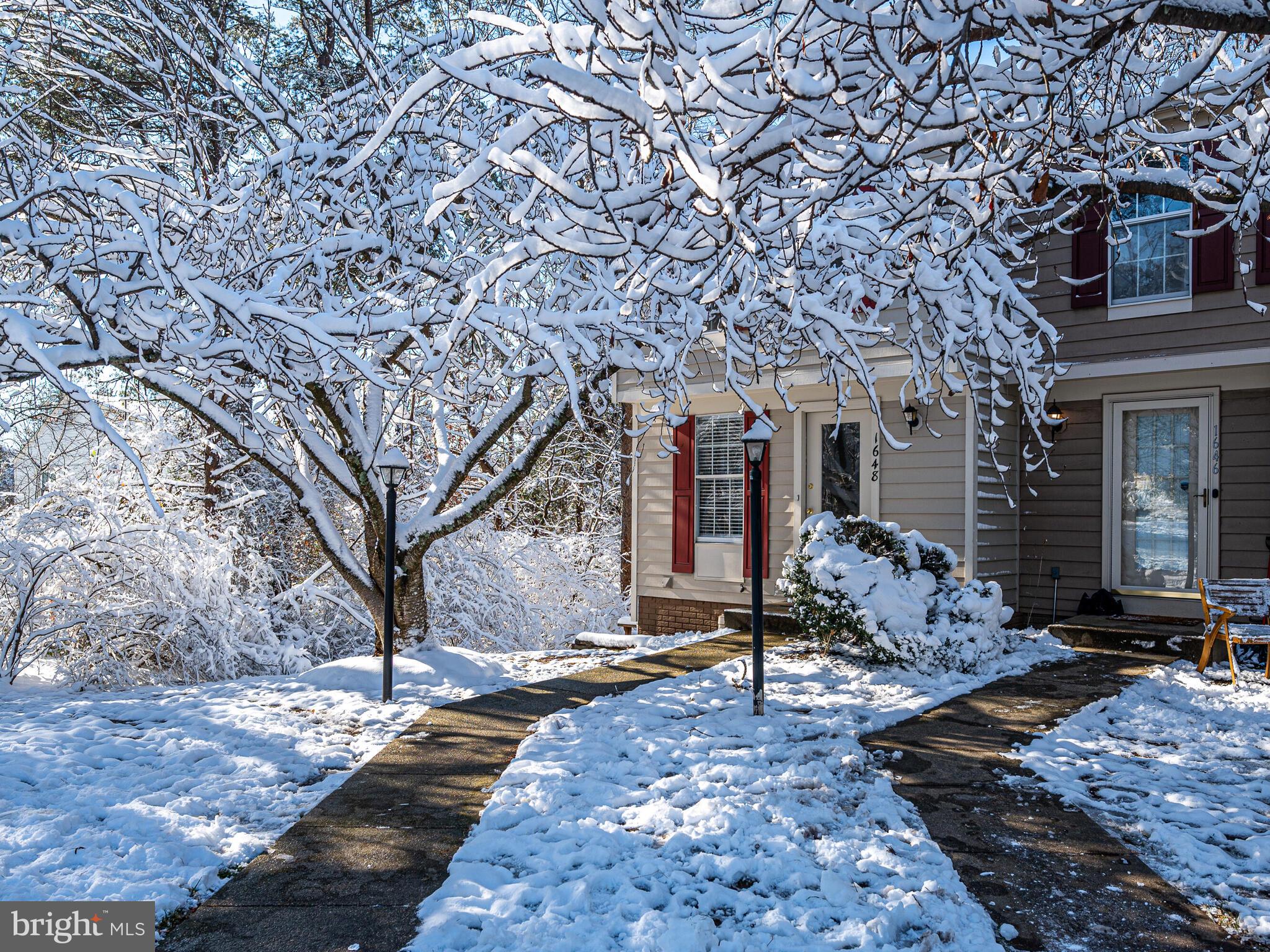 1648 Fieldthorn Drive Reston, VA 20194 - Photo 40 of 42 Gallery Image 40
