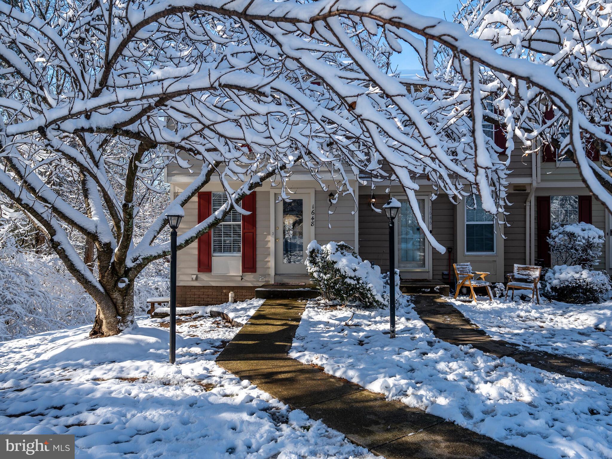 1648 Fieldthorn Drive Reston, VA 20194 - Photo 41 of 42 Gallery Image 41