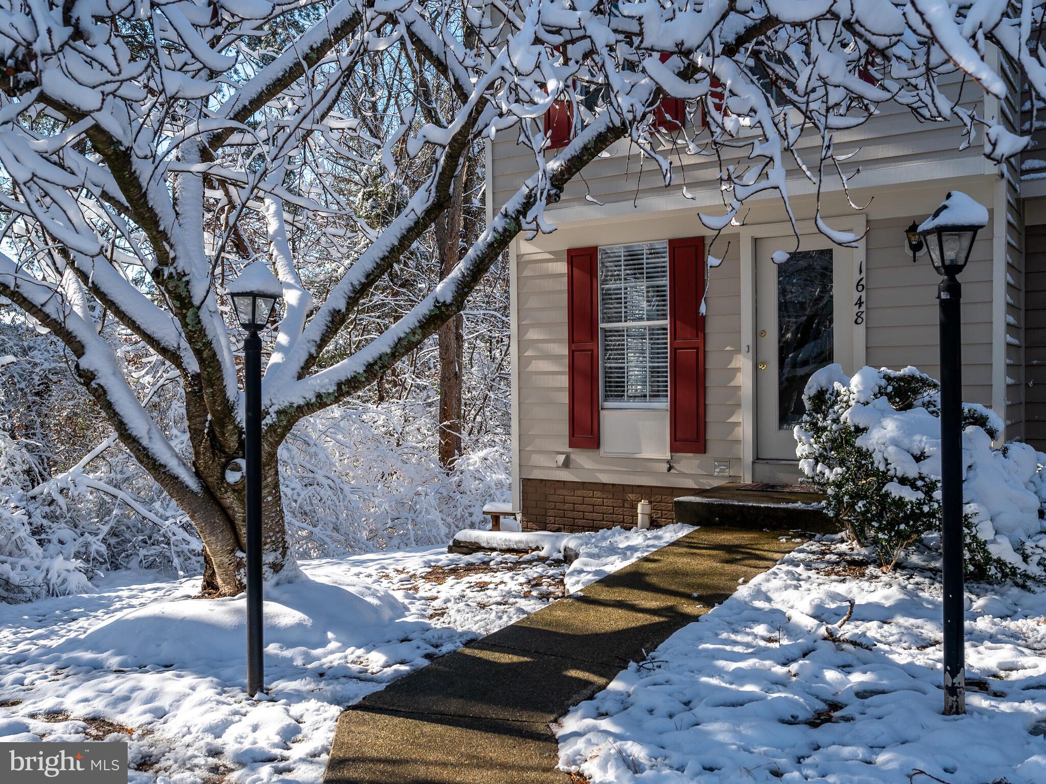 1648 Fieldthorn Drive Reston, VA 20194 - Photo 42 of 42 Gallery Image 42