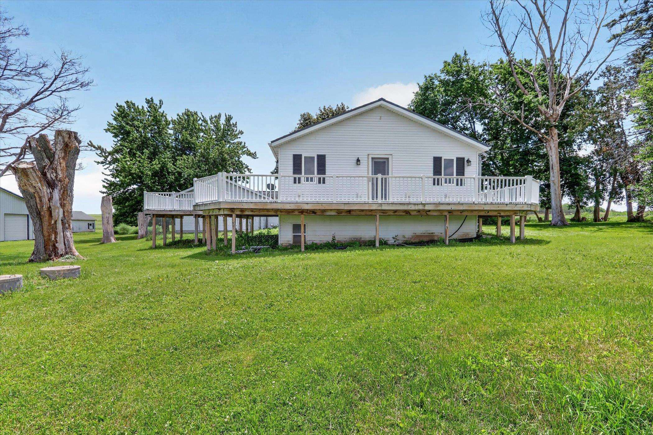 1270 Hillside Road Edgerton, WI 53534 - Photo 48 of 74