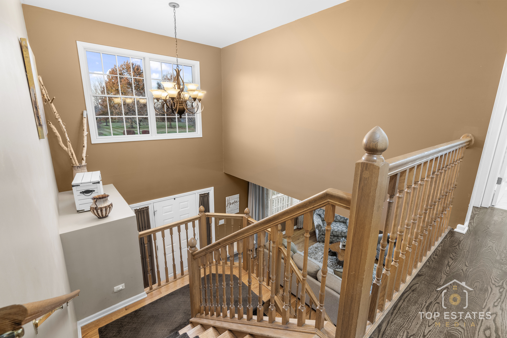 2303 Fox Bluff Lane Spring Grove, IL 60081 - Photo 22 of 38 a view of entryway with wooden floor