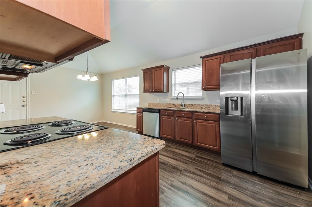 13409 Baldcypress Drive Dallas, TX 75253 - Photo 7 of 15