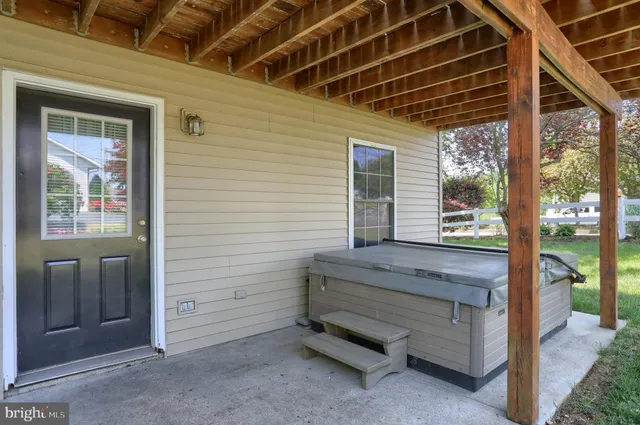 a outdoor view with sitting space