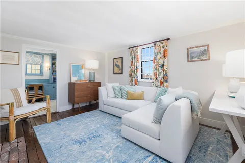 $1,295,000 | 27 William Street, Newport, RI 02840