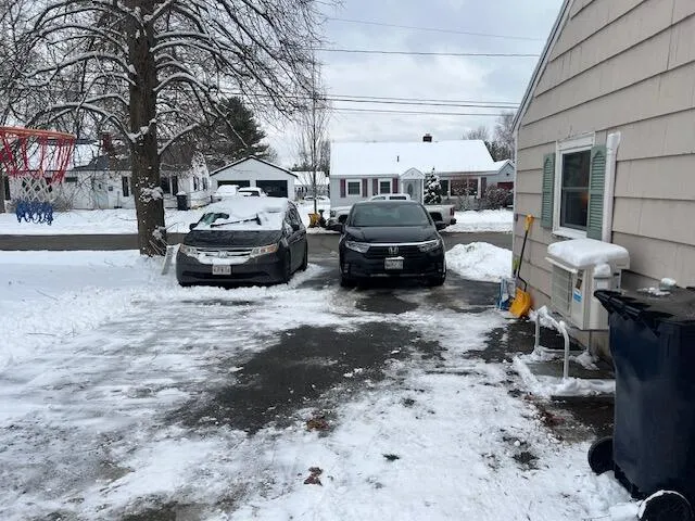 $239,000 | 10 Knox Avenue, Bangor, ME 04401