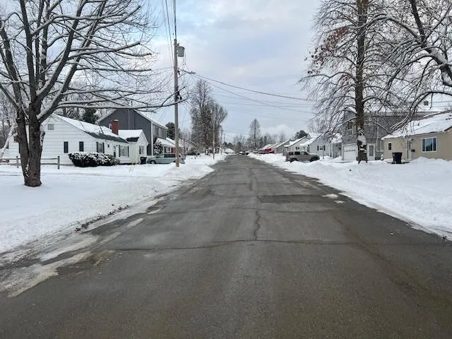 $239,000 | 10 Knox Avenue, Bangor, ME 04401