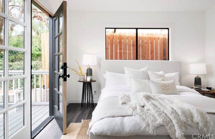 515 Neva Place Los Angeles, CA 90042 - Photo 28 of 44