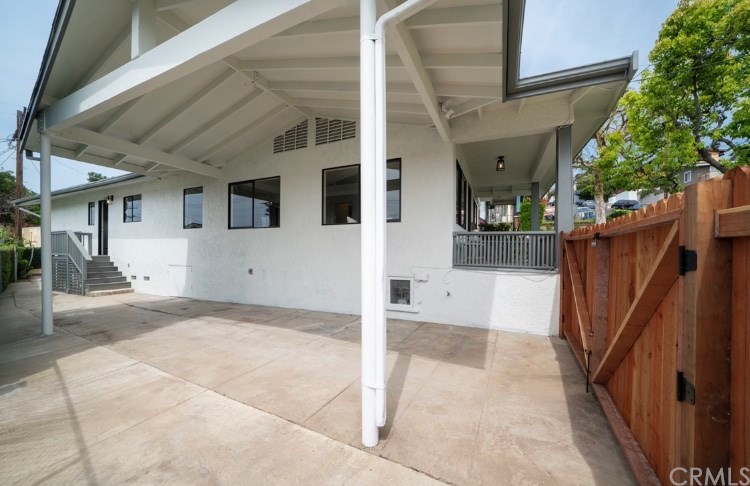 515 Neva Place Los Angeles, CA 90042 - Photo 31 of 44