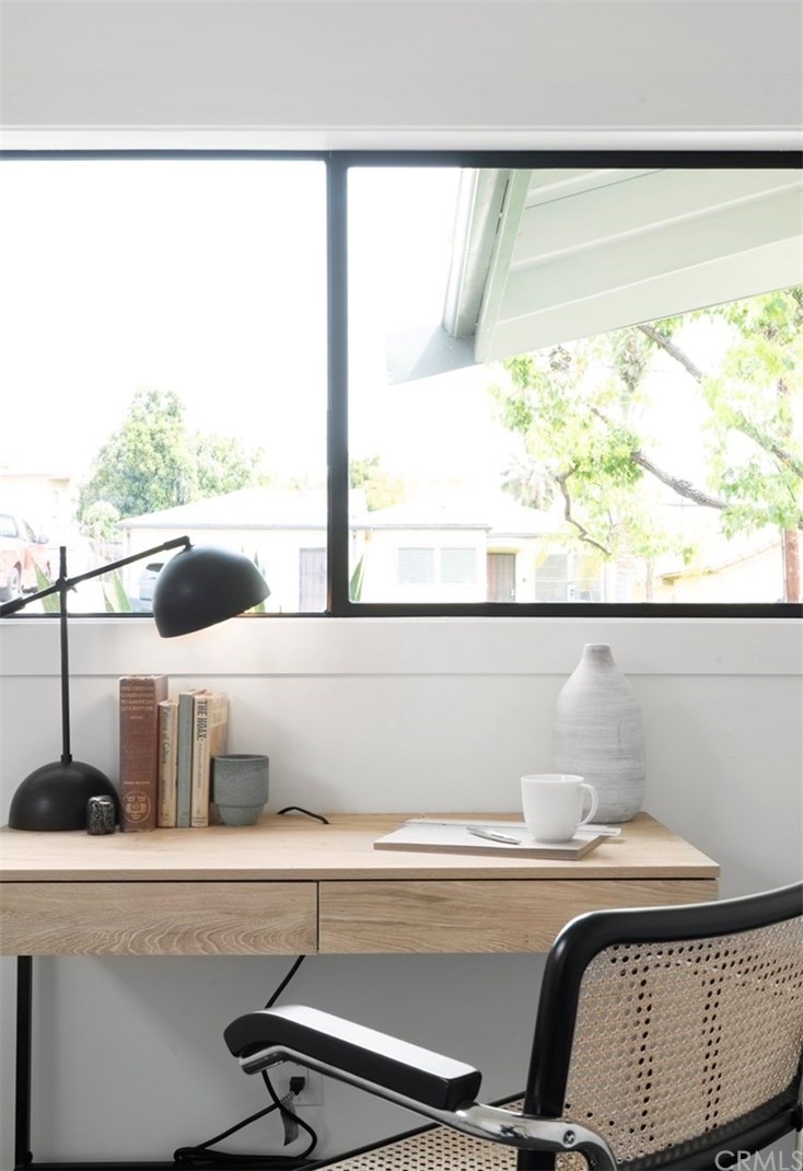 515 Neva Place Los Angeles, CA 90042 - Photo 39 of 44