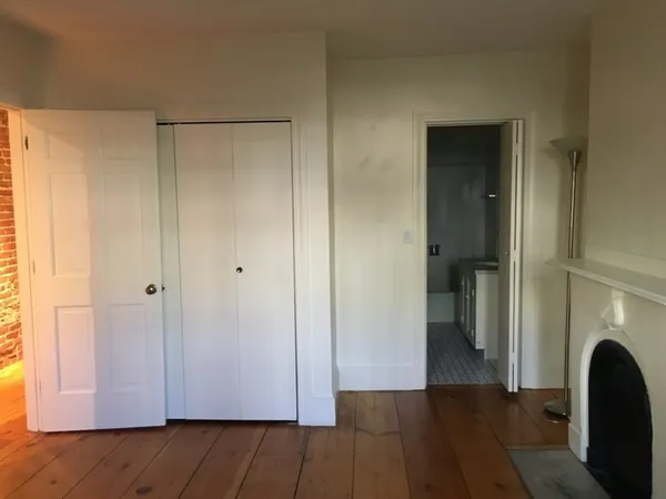 $3,600 | 109 Warren Avenue, Unit A, Boston, MA 02116