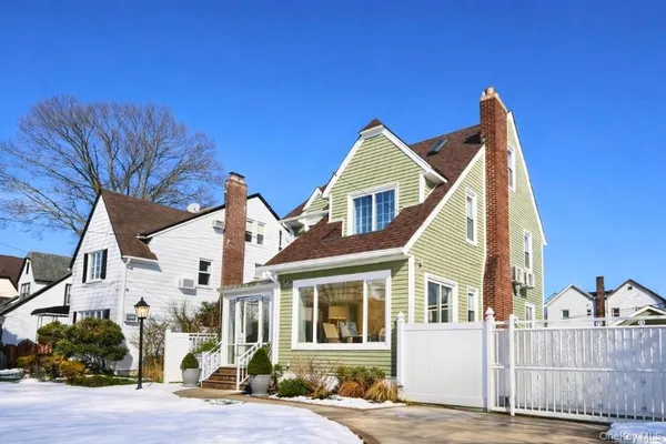 $1,588,000 | 29-35 162nd Street | Murray Hill - Flushing