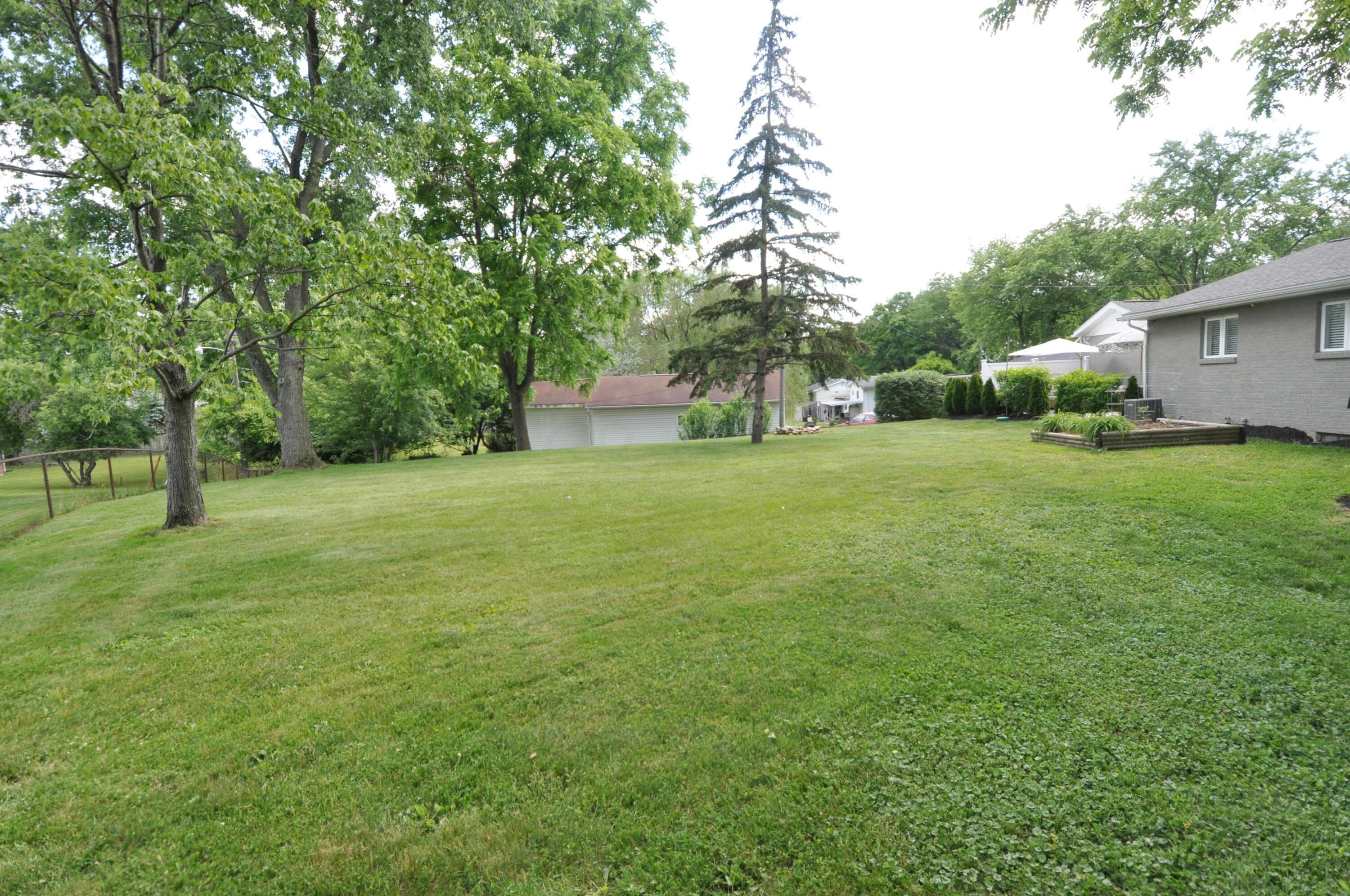 1470 Demorest Road Columbus, OH 43228 - Photo 40 of 51 DSC_0102