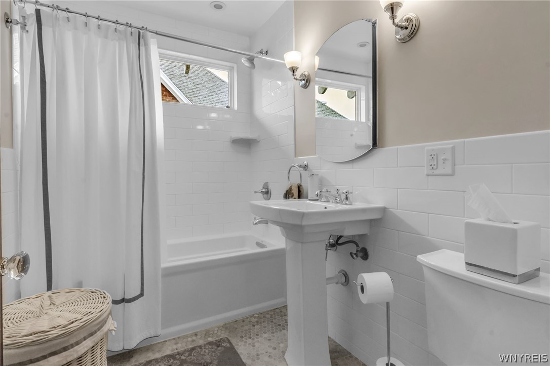 259 Middlesex Road Buffalo, NY 14216 - Photo 25 of 35