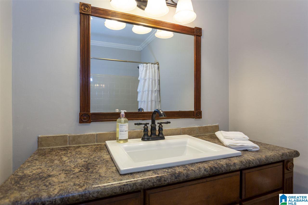 212 West Shugart Ridge Road Gardendale, AL 35071 - Photo 21 of 34