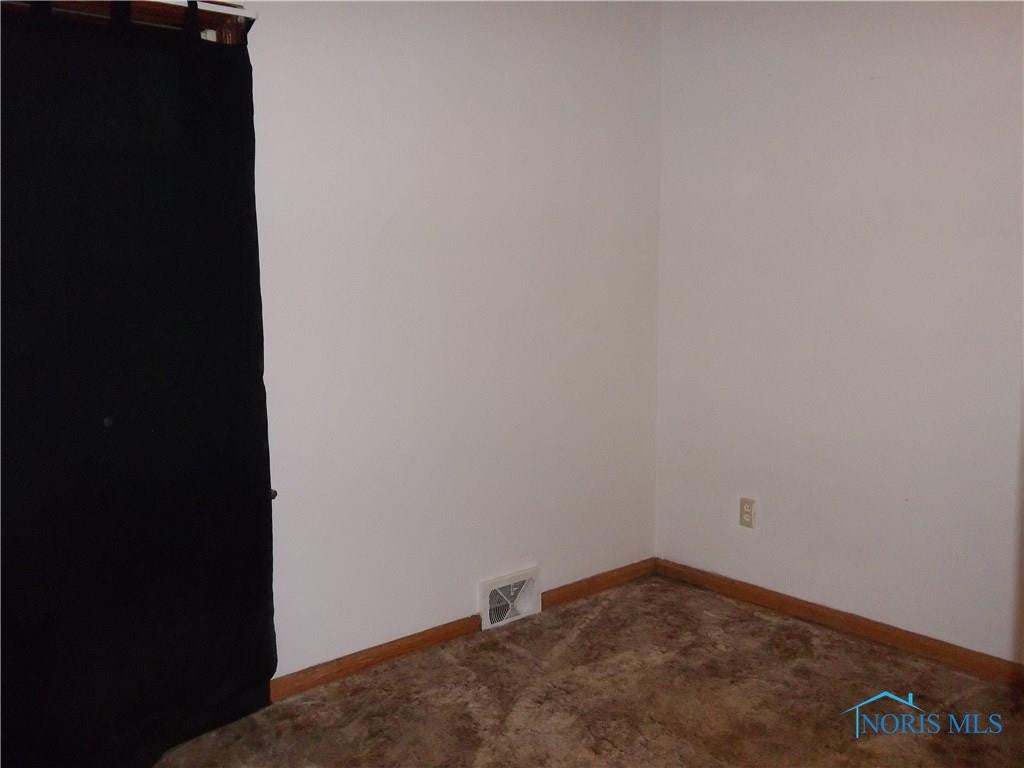 2555 West Laskey Road Toledo, OH 43613 - Photo 6 of 19 Photo 6