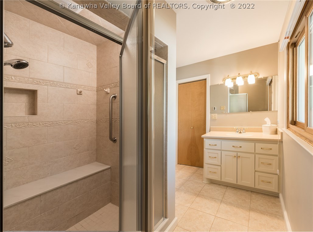 719 McCulloch Road Apple Grove, WV 25502 - Photo 15 of 26 Gallery Image 15