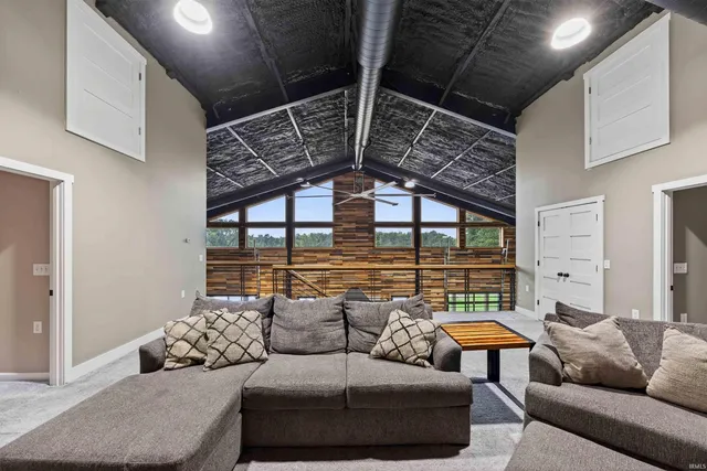 $2,500,000 | 2580 Ridge Road, Williams, IN 47470