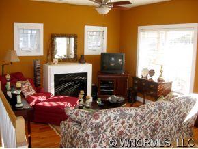 31 Winding Road Asheville, NC 28803 - Photo 3 of 12 Gallery Image 3