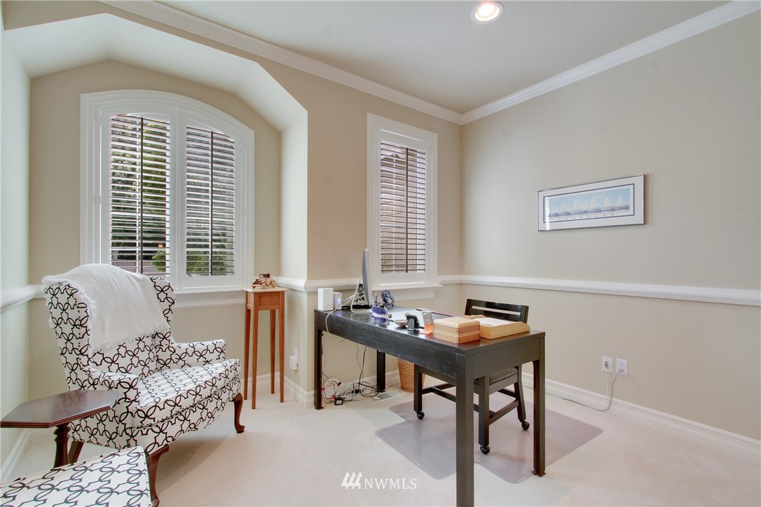 4117 221st Place Southeast Bothell, WA 98021 - Photo 2 of 21